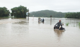 Tin thời tiết mới nhất 8/11: Miền Bắc mưa lạnh, miền Trung mưa to đến rất to