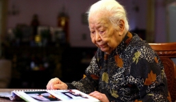 Tổ chức tang lễ cấp cao cho phu nhân người hiến hơn 5.000 lượng vàng cho Nhà nước