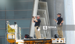 Đặc vụ Mỹ sử dụng ống nhòm, dắt chó nghiệp vụ kiểm tra an ninh nghiêm ngặt khi đón TT Trump tại Đà Nẵng