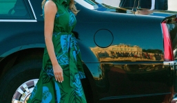 Phu nhân Melania Trump chịu chi hơn 1 tỷ cho váy áo trong chuyến công du 3 nước châu Á