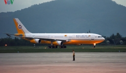 Quốc vương Brunei tự lái chuyên cơ dát vàng tới dự APEC 2017