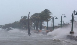 Cơn bão số 13: Miền Trung lo ứng phó bão