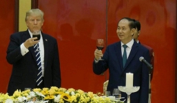 Tổng thống Donald Trump dự tiệc chiêu đãi cấp Nhà nước Việt Nam