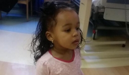 Ngửi mùi thối trong mũi con gái nhưng phải sau 2 lần đến bệnh viện, mẹ mới tá hỏa biết nguyên nhân