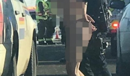 Nhóm 'nữ quái' không mặc quần áo, lái BMW đi bắt cóc đàn ông