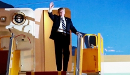 Vì sao chuyên cơ chở Trump bay ngược vào TPHCM trước khi ra Hà Nội?