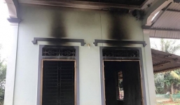  Sạc điện thoại rồi bỏ đi thể dục, căn nhà cấp 4 bị thiêu rụi