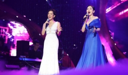 Video: Hát nhạc Trịnh, Lệ Quyên bị Hồng Nhung đàn áp tới tắt tiếng