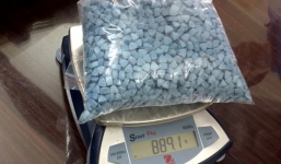 Liều lĩnh chuyển phát nhanh gần 30.000 viên ma túy từ nước ngoài về Việt Nam