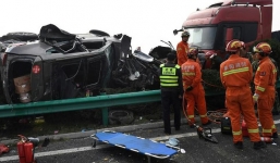 Tai nạn nghiêm trọng ở Trung Quốc: 30 ô tô đâm liên hoàn, ít nhất 18 người chết