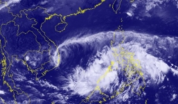 Áp thấp nhiệt đới tăng tốc hướng vào Nam Bộ, có khả năng ảnh hưởng đến TP HCM