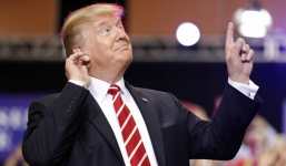 Lý do Tổng thống Mỹ Donald Trump luôn lựa chọn cà vạt đỏ