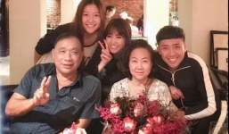 Hari Won bất ngờ tổ chức sinh nhật muộn cho mẹ chồng