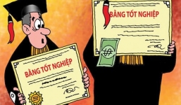 Khởi tố đối tượng chuyên làm bằng giả cho hàng loạt cán bộ xã