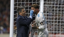 Sa lầy ở derby, Real Madrid tụt lại 10 điểm so với Barca