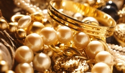 Giá vàng hôm nay 21/11/2017: Bất ngờ trượt giá, diễn biến khó lường