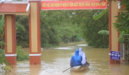 Mưa lớn, thủy điện xả lũ khiến Huế ngập nặng lần thứ 2 trong nửa tháng