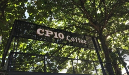 Cận cảnh quán cafe mới khai trương của Công Phượng