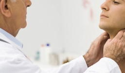 Những điểm trên cơ thể bị đau mà bạn không nên cố chịu đựng, phải đi khám càng sớm càng tốt