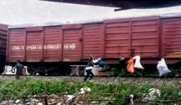 Xử phạt hành chính 3 triệu đồng cặp vợ chồng gửi rác Hương Khê đi Sài Gòn