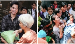 Ngọc Sơn phát 5 tấn gạo tại biệt thự nhân dịp sinh nhật, người dân khóc lóc chen lấn để nhận