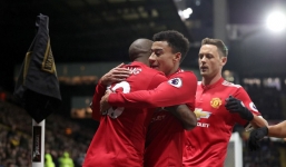 Đối mặt với 9 phút kinh hoàng, Man United được 'giải cứu' bởi chân sút lần đầu đá chính