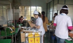 24 người nhập viện sau khi ăn cỗ cưới