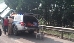 CSGT bị xe máy đâm nguy kịch khi làm nhiệm vụ trên cao tốc Hà Nội - Thái Nguyên