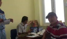 Tài xế vào tận trụ sở BOT Cai Lậy đòi đúng 100 đồng tiền thừa 