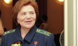 Nữ phi công huyền thoại của Liên Xô qua đời