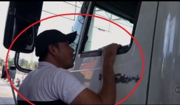 Xác minh người lạ hăm dọa tài xế ở BOT Cai Lậy