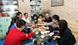 Chỉ còn hơn 60 ngày nữa là Tết, đã bao lâu bạn chưa về nhà ăn cơm với mẹ?