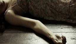 Đôi nam nữ uống thuốc sâu tự tử trong phòng trọ, chỉ có thai phụ tử vong