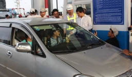 Công an xác định 14 xe chỉ chạy qua chạy lại gây rối tại BOT Cai Lậy