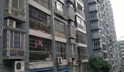 Cãi nhau với chồng, người phụ nữ ném con 7 tháng tuổi xuống đất tử vong