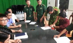 Bắt khẩn cấp đối tượng đạp đồng nghiệp xuống biển