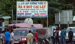 Chủ quán nước Bà Tám BOT Cai Lậy bị công an mời lên làm việc