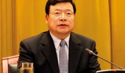 Quan TQ ngã ngựa vì mua dâm khi đi công tác nước ngoài