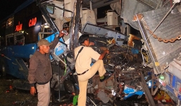 Tai nạn liên hoàn trên quốc lộ, 13 người thương vong