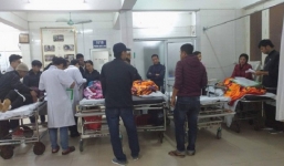 Nóng: Sập lan can trường học ở Bắc Ninh, 16 học sinh nhập viện