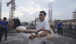 Sinh viên ĐH Xây dựng nhảy flashmob cực chất  trên nền nhạc 'Việt Nam tươi đẹp'