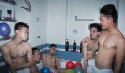 Vén màn bí ẩn ít ai biết về bên trong thế giới mại dâm nam