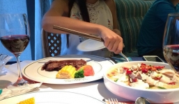 Tuyển tập tình huống trớ trêu khi 'gái xinh' ngoài đời khác xa trên ảnh