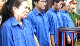 Nữ giám đốc ngân hàng xin hiến xác thoát án tử hình