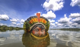 Lạ lùng cuộc sống thích nhảy trên cây, sống dưới nước của thổ dân trong rừng rậm Amazon