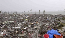 Bão Kai-tak khiến 27 người Philippines bị chôn vùi