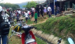 Hãm hiếp vợ trưởng thôn bất thành, 'yêu râu xanh' bị đâm tử vong