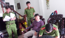 Bắt khẩn giám đốc bán hóa đơn khống, trục lợi gần 2 tỷ đồng