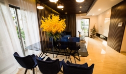 Cận cảnh nhà mới xa hoa và tủ đồ chất đầy hàng hiệu của 'Ông trùm chân dài' Vũ Khắc Tiệp