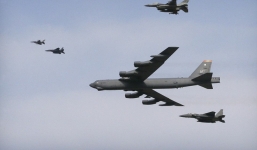 Bị bắn rơi tan nát tại Việt Nam, tại sao B-52 vẫn được Mỹ ưu ái tin dùng?